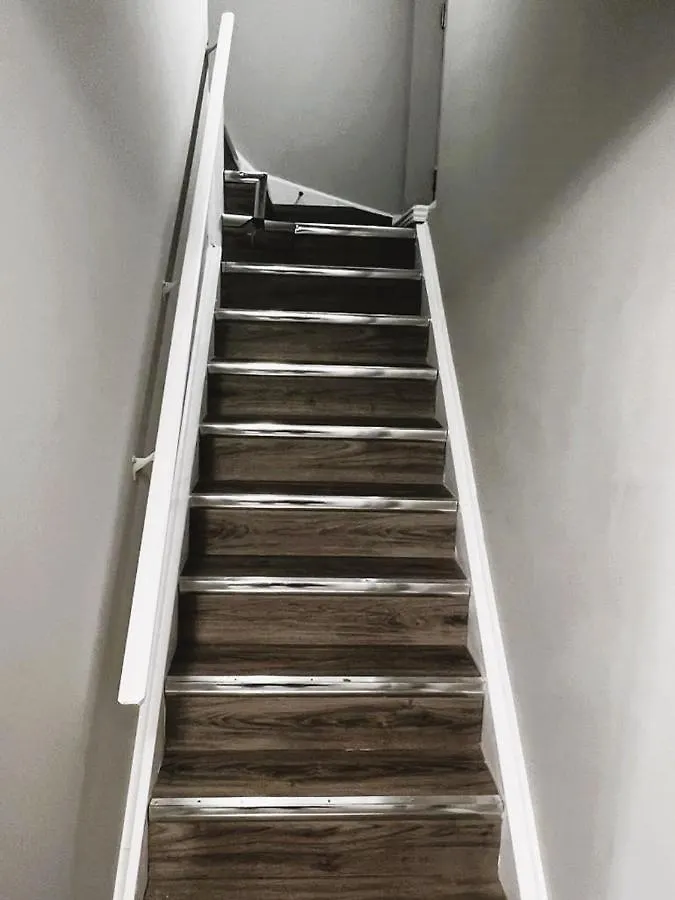 מפלי הניאגרה Beautiful Basement Apartment 0*, מפלי הניאגרה