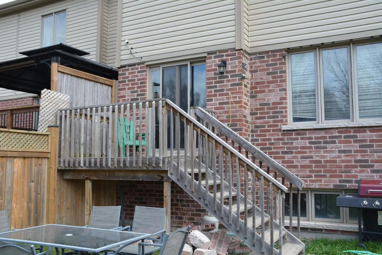 Beautiful Basement Apartment Niagara Falls 0*,